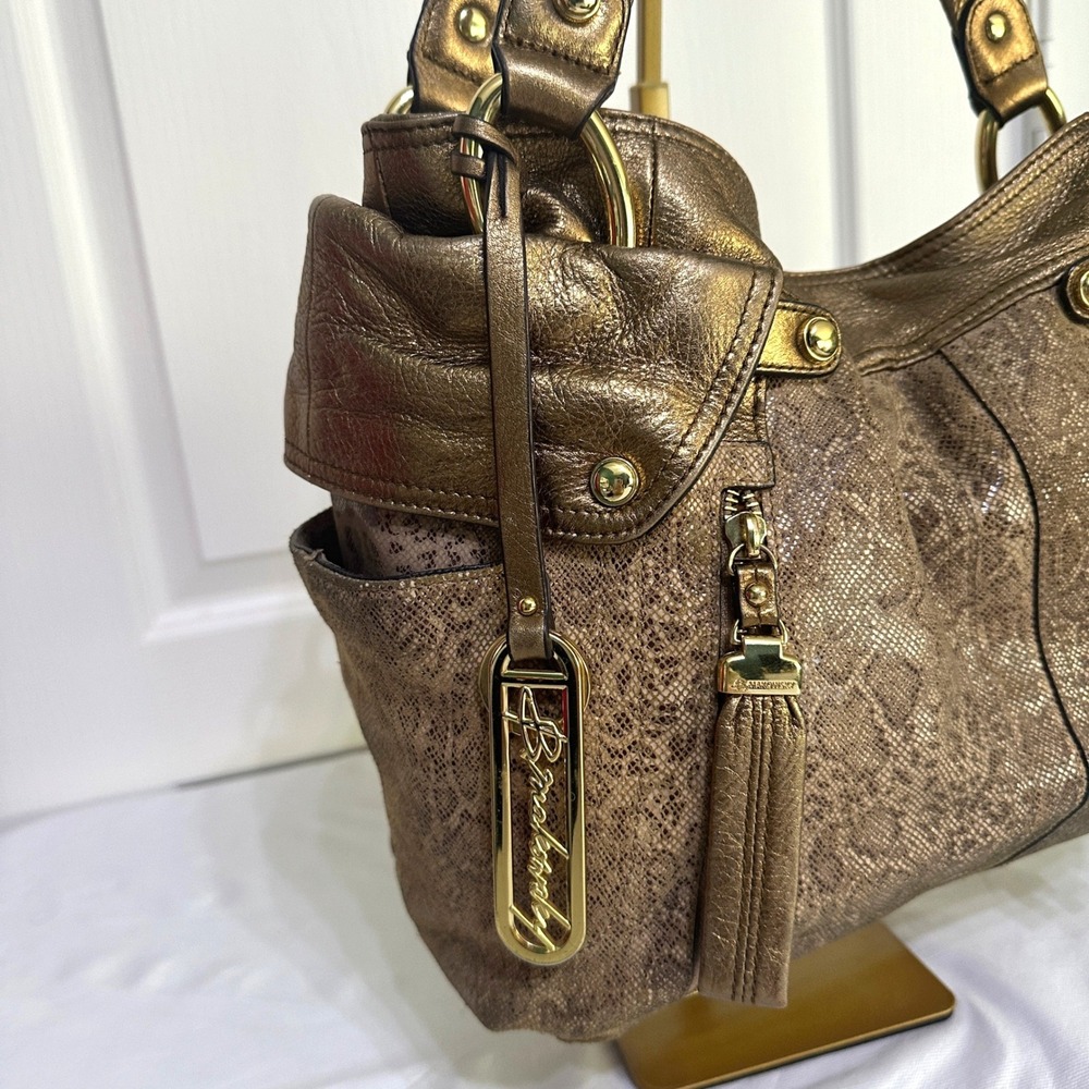 B. Makowsky Gold Leather Shoulder Bag Slouchy Hobo Y2K Indie Sleaze Mob Wife - Picture 5 of 16
